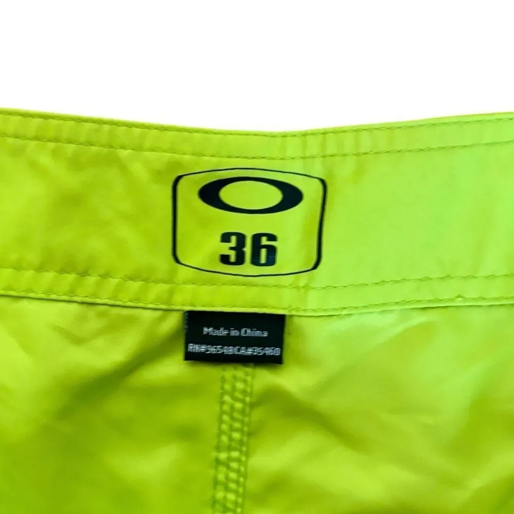 Oakley Men's Board Shorts Size 36 Neon Lime Bermuda Casual‎